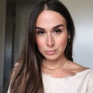 Meet your Posher, Elisa